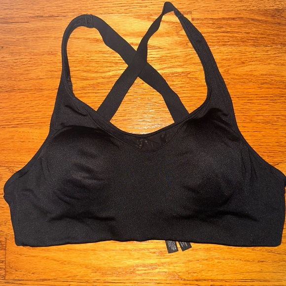 PINK Victorias Secret Active sports bra size M - Picture 1 of 4